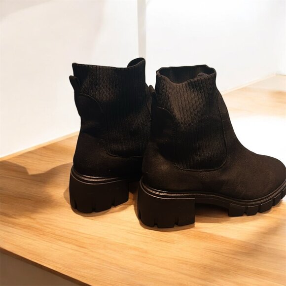 HAND MADE WOMEN SHOES COLOR BLACK SIZE 41 USED LIKE NEW - Picture 2 of 8